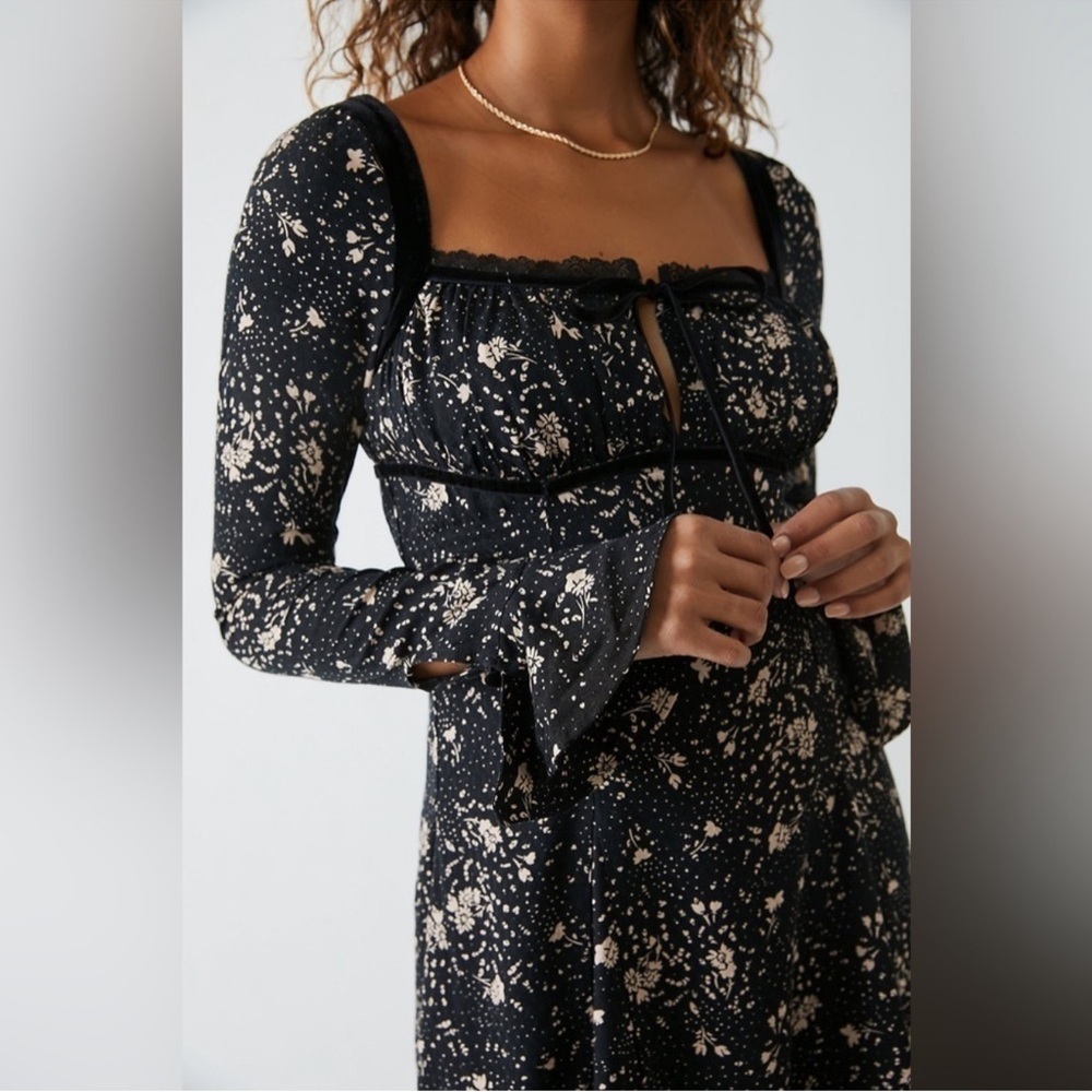 Elegant Black Floral Women's Dress